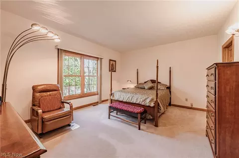 Bedroom - 5581 High Point Rd, Solon, OH 44139 photo 1 of 7