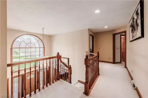 Entry Way - 5581 High Point Rd, Solon, OH 44139 photo 5 of 5