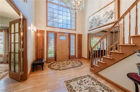 Entry Way - 5581 High Point Rd, Solon, OH 44139 photo 1 of 5