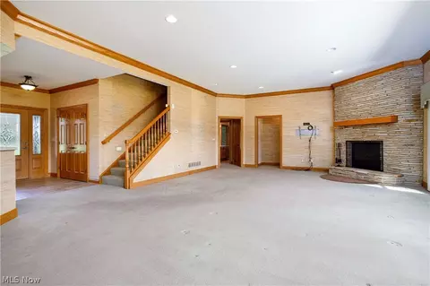 Living - 8569 Yoder Rd, Wadsworth, OH 44281 photo 1 of 1