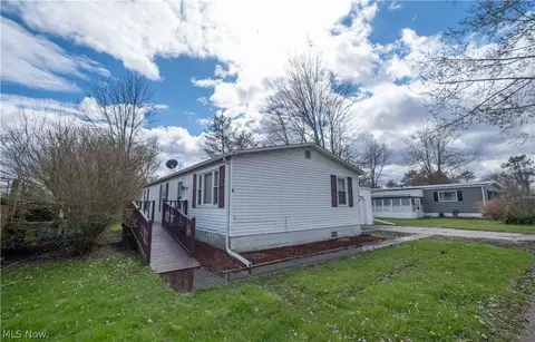 Exterior - 139 E Lake Ct, Lagrange, OH 44050 photo 6 of 6