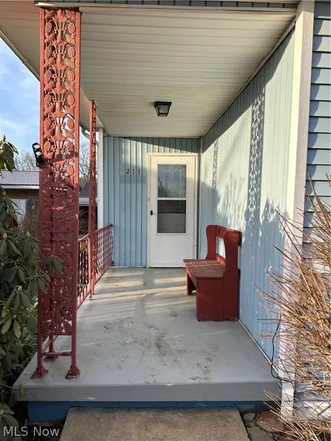 Exterior - 211 E Porter St, Malvern, OH 44644 photo 5 of 9