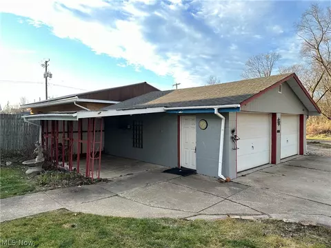 Exterior - 211 E Porter St, Malvern, OH 44644 photo 7 of 9