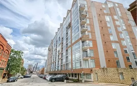 2222 Detroit Ave #408, Cleveland, OH 44113