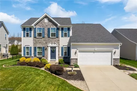 422 Buckingham Grv, Wadsworth, OH 44281