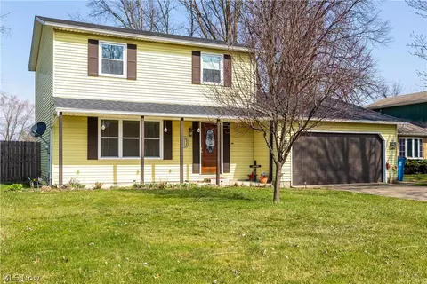 1732 Urban Cir S, Lorain, OH 44053