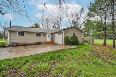 7189 Lafayette Rd, Medina, OH 44256