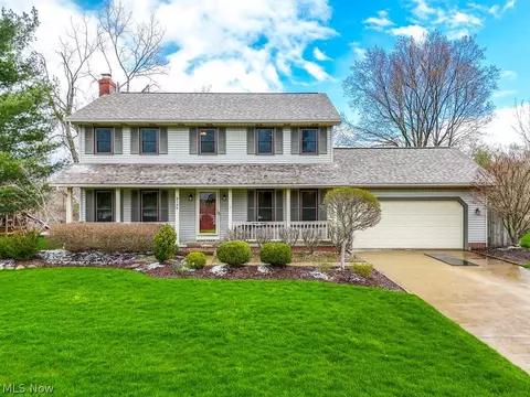 5145 Renee Lynn Cir, Stow, OH 44224