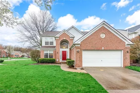 36001 Haverford Pl, Avon, OH 44011