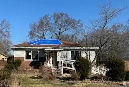 481 Columbia Ave, Newton Falls, OH 44444