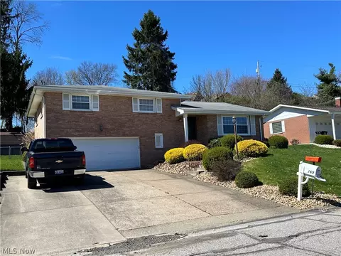 169 Teresa Dr, Steubenville, OH 43953