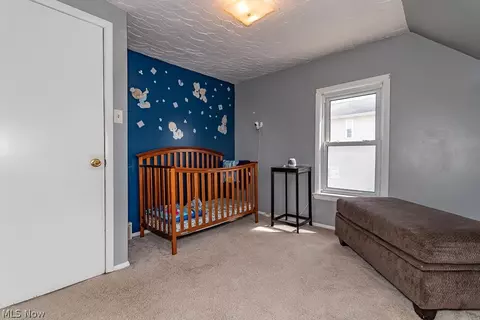 Bedroom - 1913 E 300th St, Wickliffe, OH 44092 photo 10 of 11