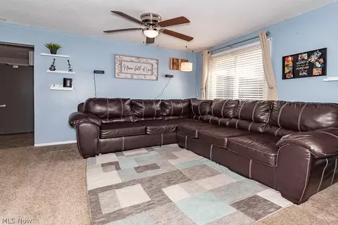 Living - 1913 E 300th St, Wickliffe, OH 44092 photo 4 of 4