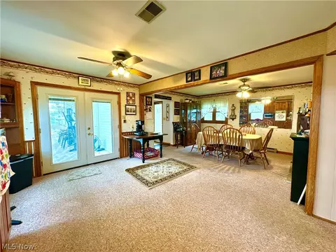 Living - 60997 Sandy Ridge Rd, Barnesville, OH 43713 photo 3 of 3