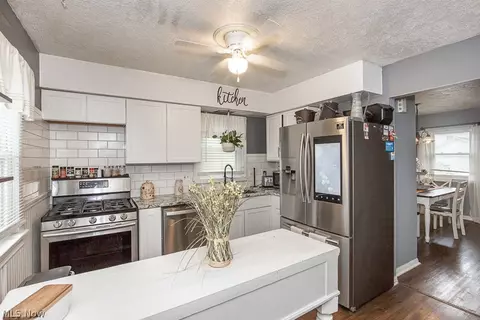 375 Concord Ave, Elyria, OH 44035 photo 7