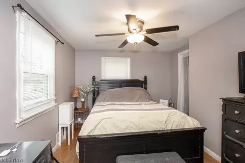 375 Concord Ave, Elyria, OH 44035 photo 2