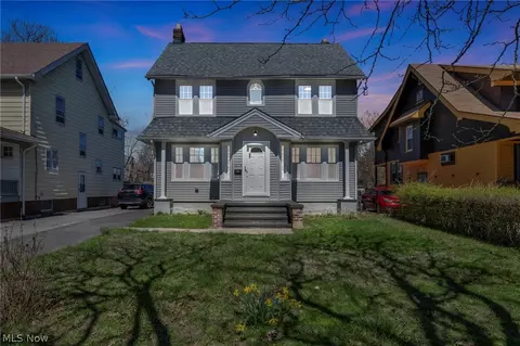 3259 Berkshire Rd, Cleveland Heights, OH 44118