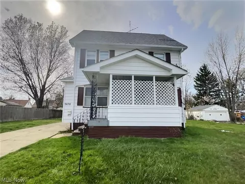 1470 E 221st St, Euclid, OH 44117