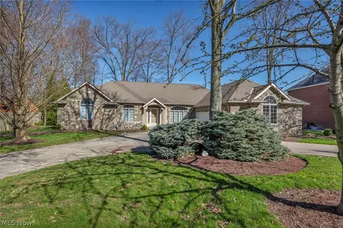 26002 Hilliard Blvd, Westlake, OH 44145