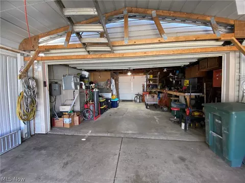 Exterior - 6431 Austinburg Rd, Ashtabula, OH 44004 photo 5 of 18