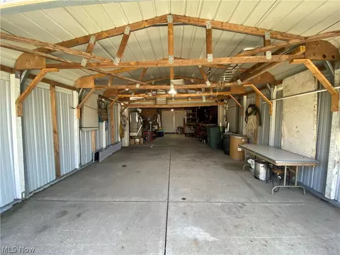 Exterior - 6431 Austinburg Rd, Ashtabula, OH 44004 photo 16 of 18