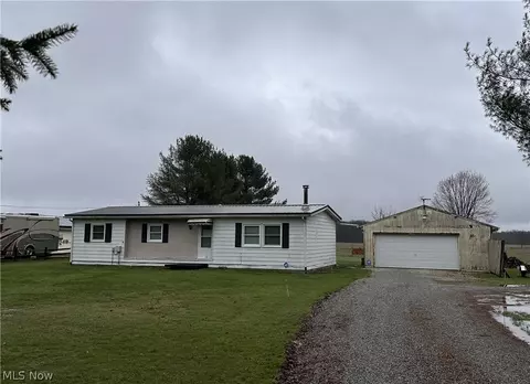5644 Sodom Hutchings Rd, Farmdale, OH 44417