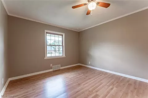Bedroom - 191 Oneida Ave NW, Canton, OH 44708 photo 7 of 13