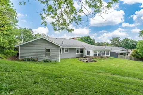 Exterior - 191 Oneida Ave NW, Canton, OH 44708 photo 8 of 11