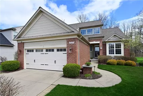 2619 Seton Dr, Avon, OH 44011
