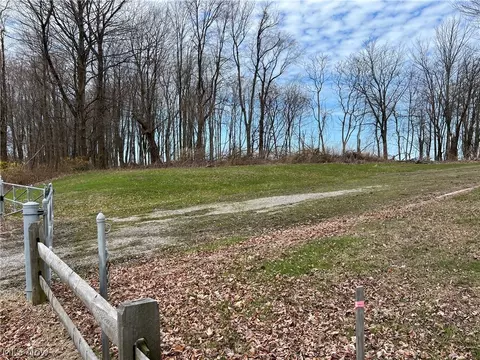 3 Lake Road # v l, North Kingsville, OH 44004