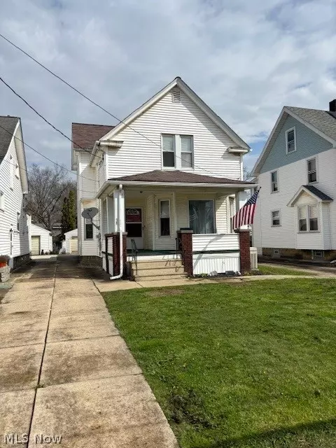 38 E Madison, Niles, OH 44446