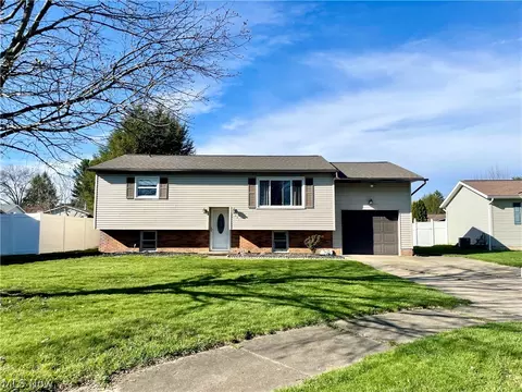 231 Myers Ave SW, New Philadelphia, OH 44663