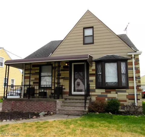 3309 Liggett Dr, Parma, OH 44134
