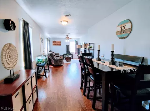 Dining - 1870 Benjamin Rd, Madison, OH 44057 photo 1 of 1