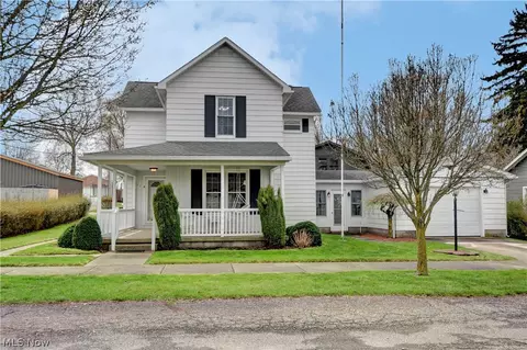 118 2nd Ave NW, Beach City, OH 44608