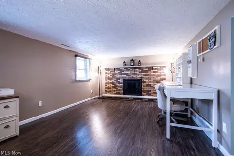 Living - 8070 Garnet Ave, Canton, OH 44721 photo 5 of 7