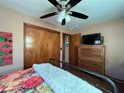 Bedroom - 62 E Shore Blvd, Timberlake, OH 44095 photo 4 of 4