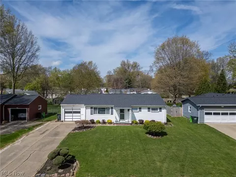 2622 Christmas Run Blvd, Wooster, OH 44691