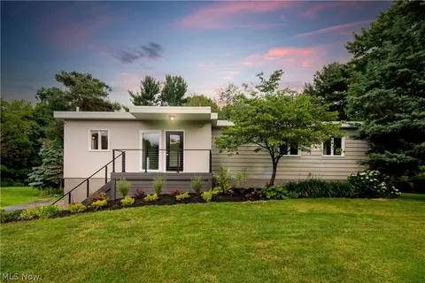 549 Rotunda Ave, Akron, OH 44333