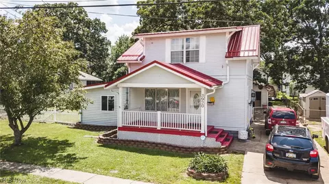 3920 10th Ave, Parkersburg, WV 26101