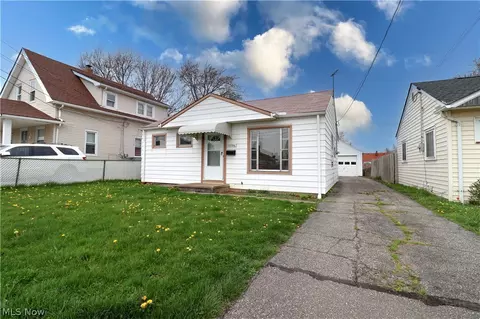 13706 Sprecher Ave, Cleveland, OH 44135