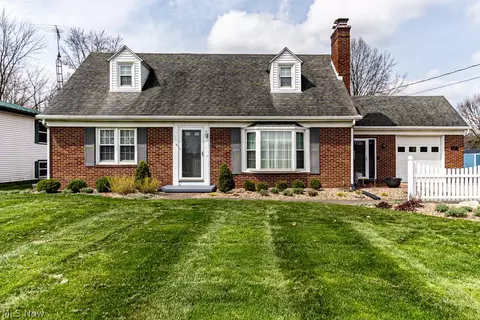 955 N 12th St, Sebring, OH 44672
