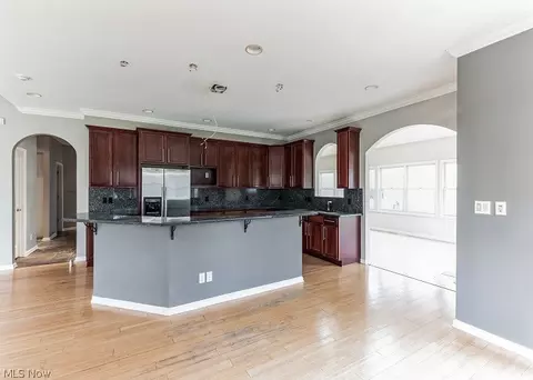 6712 Winston Ln, Solon, OH 44139 photo 12
