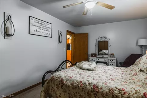 Bedroom - 1088 Bear Run Rd, Cairo, WV 26337 photo 4 of 6