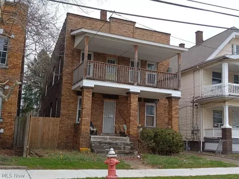 1059 Addison Rd, Cleveland, OH 44103