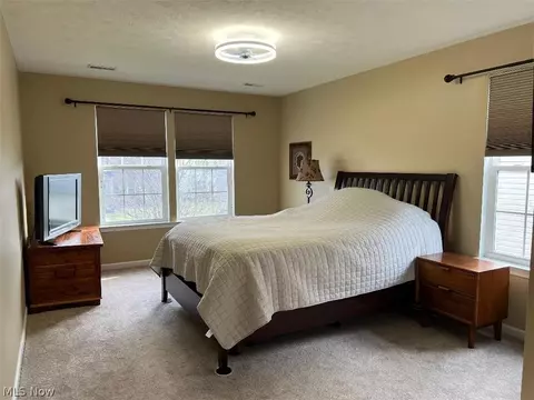 115 Firestone Dr, Berea, OH 44017 photo 15
