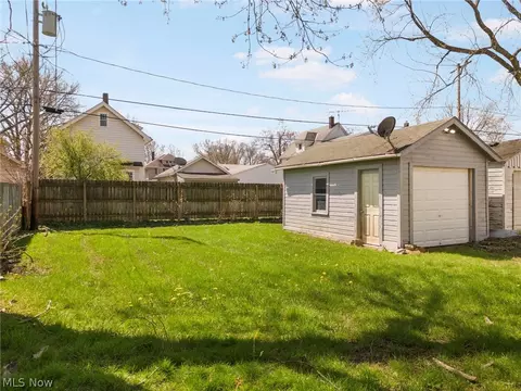 Other - 437 Kenyon Ave, Elyria, OH 44035 photo 10 of 10