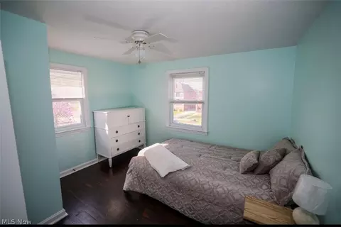 Bedroom - 165 E 209th St, Euclid, OH 44123 photo 4 of 4