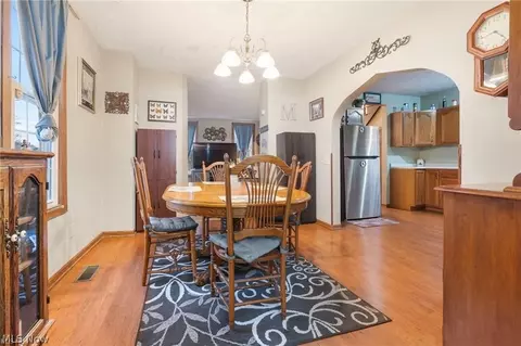 Dining - 229 E Porter St, Malvern, OH 44644 photo 2 of 2