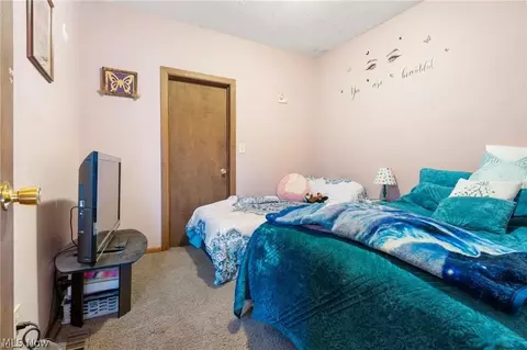 Bedroom - 229 E Porter St, Malvern, OH 44644 photo 2 of 3